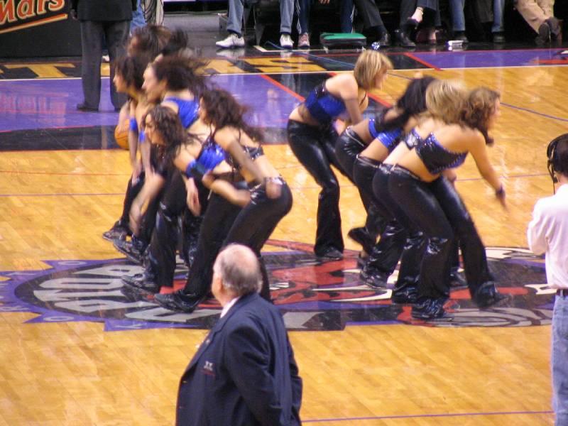 Raptors - 02.04.2005 222.jpg